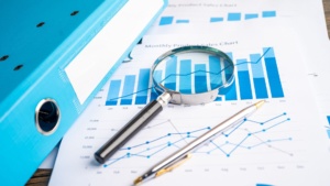Inmigracion Canadiense - sa capacité à intégrer efficacement ces nouveaux résidents sera cruciale pour son développement économique et social futur.